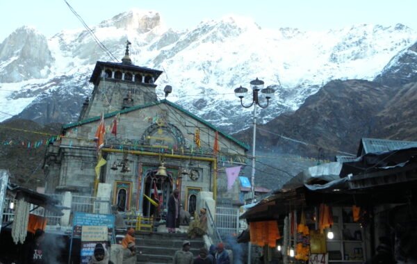 Chardham Yatra 2026 Dehradun guide pilgrims Uttarakhand registration