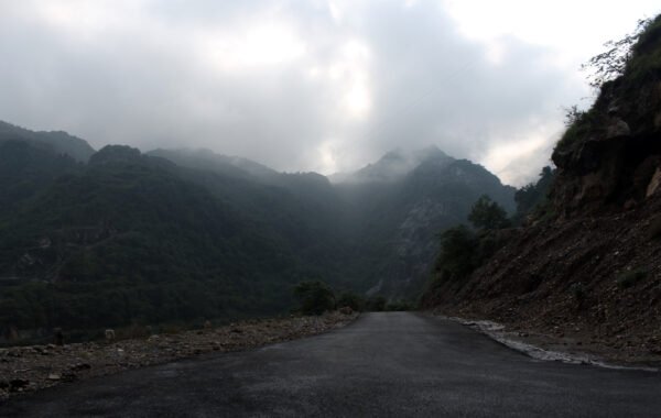 Delhi Dehradun Expressway property market 2026 Rajpur Road real estate